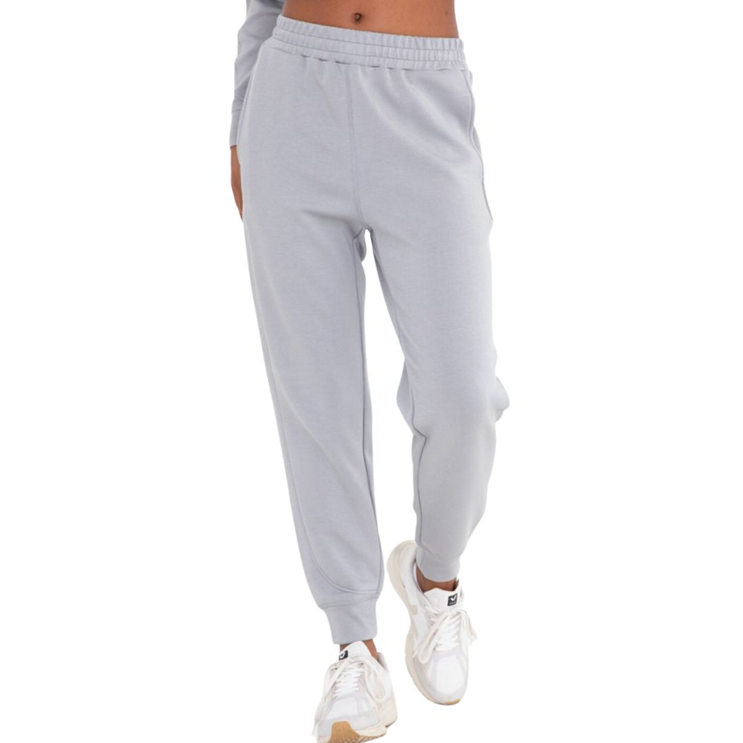 Elevated Contrast Seam Joggers: Grey